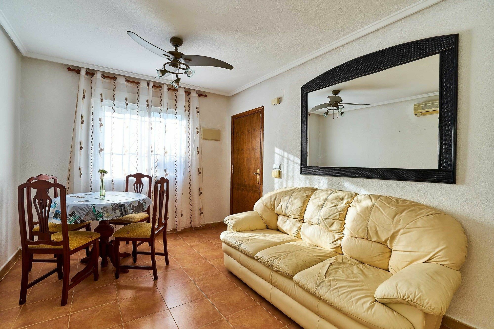 Espanhouse Baikal 54 Orihuela Ngoại thất bức ảnh